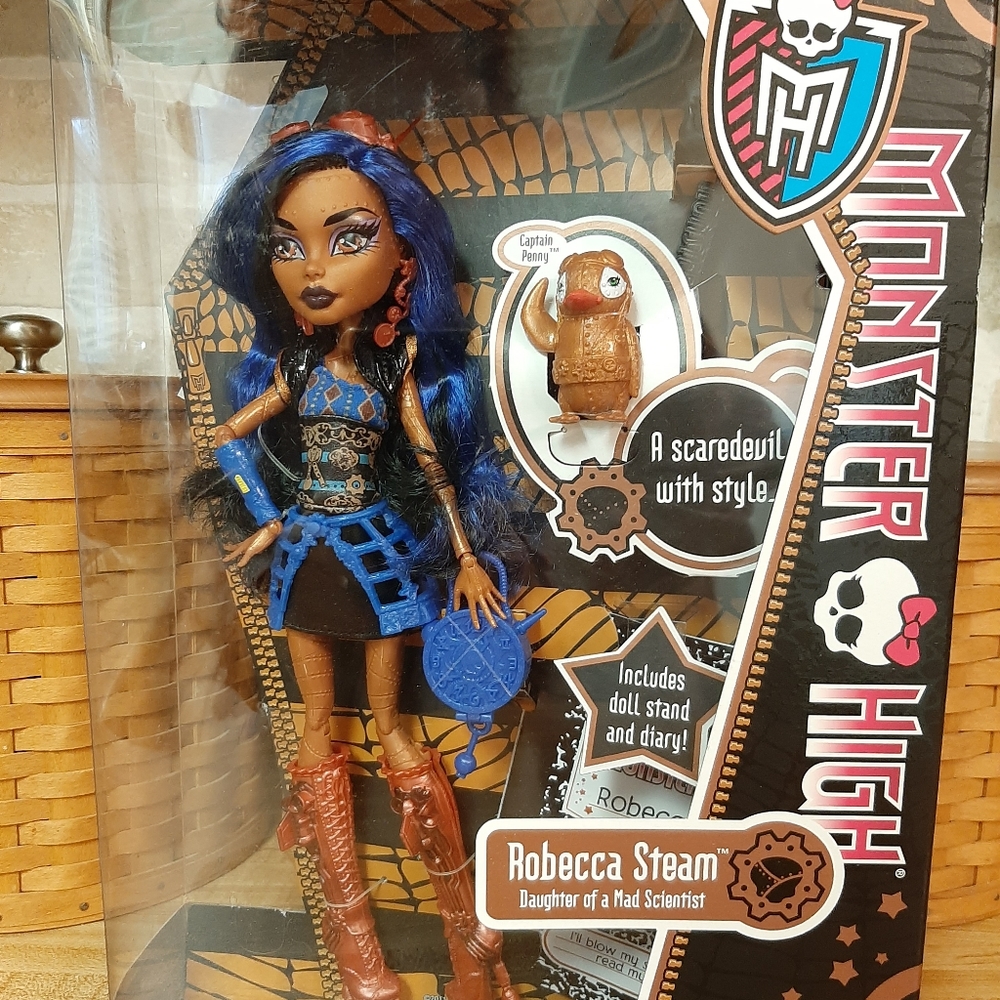 💥RETIRED💥2011 Rebecca Steam Monster High Doll